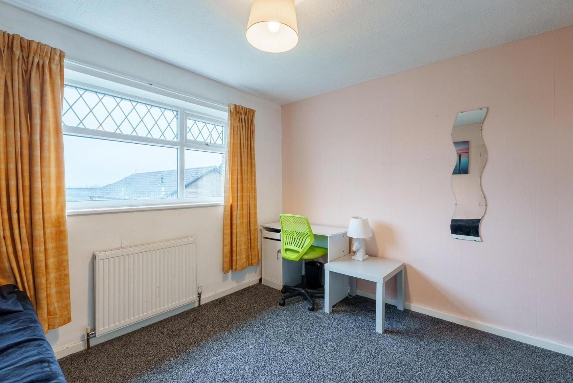 Urban Retreat - Beeston Hill